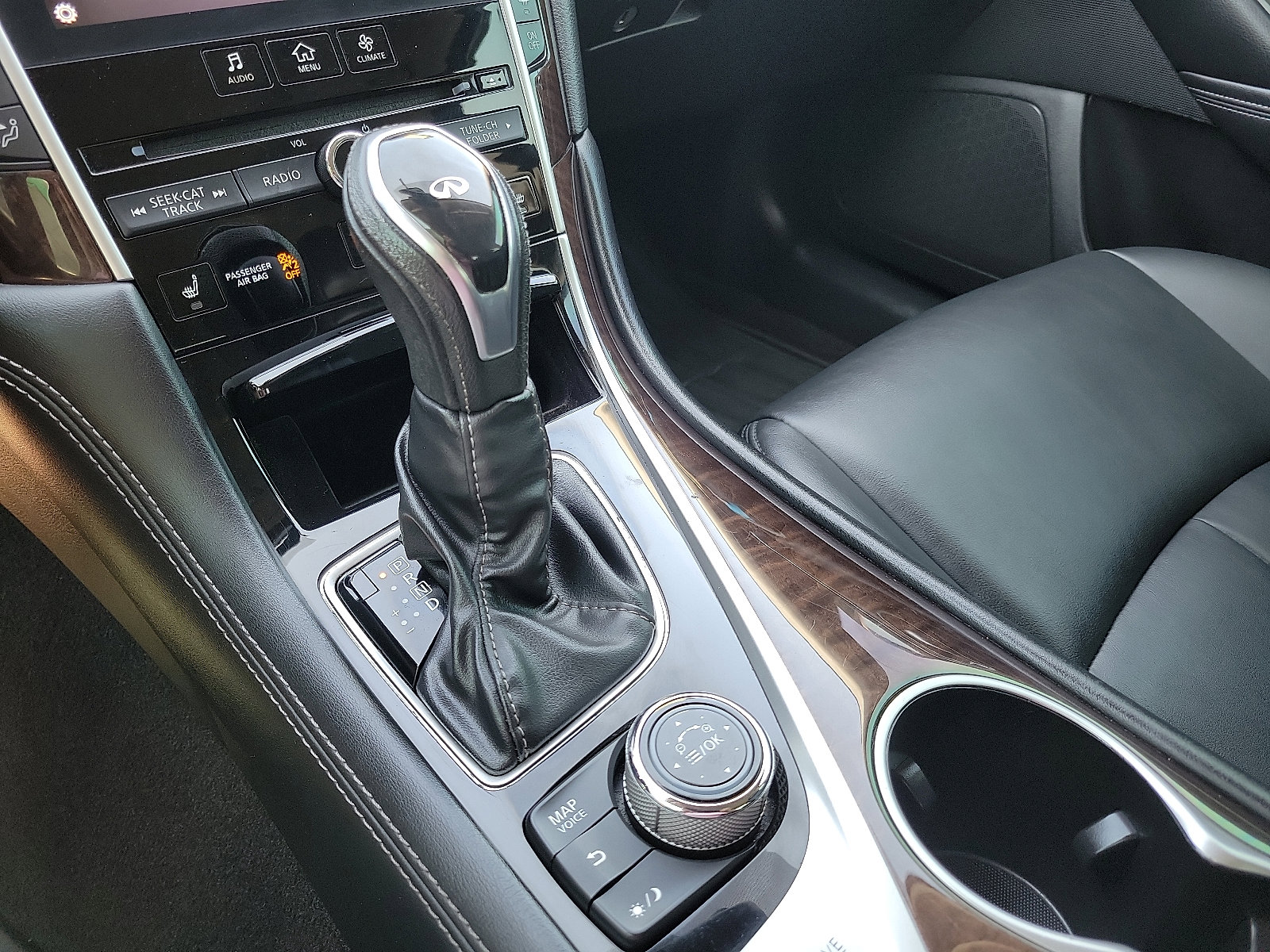 Used 2019 INFINITI Q50 Luxe w/ Essential Package (3.0T Luxe) image 20