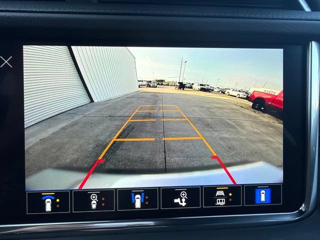Certified 2023 GMC Yukon Denali RWD image 35