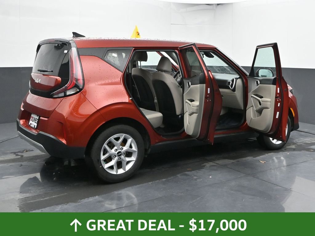 Used 2025 Kia Soul LX w/ LX Technology Package image 62
