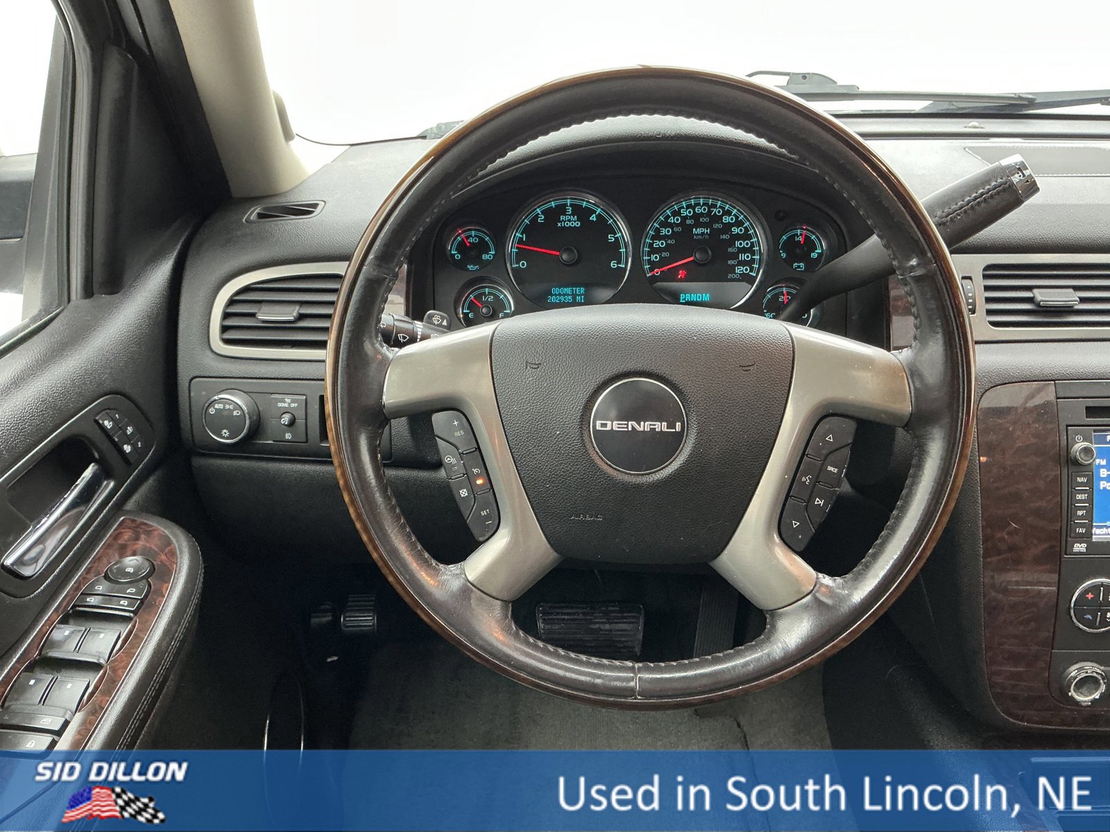 Used 2008 GMC Yukon Denali image 22