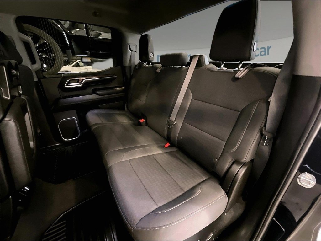 Used 2022 Chevrolet Silverado 1500 LT AWD/4WD image 15