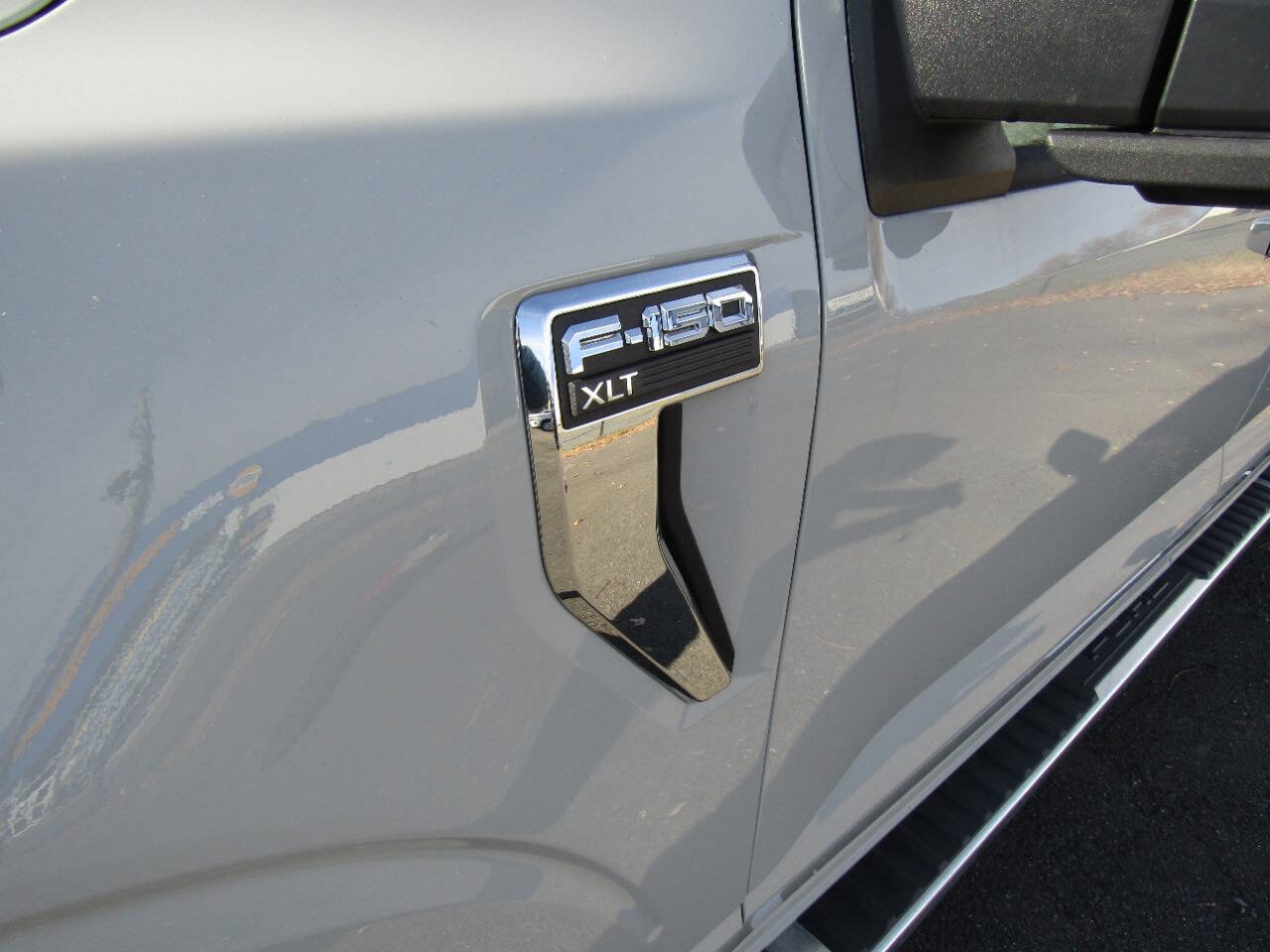 Used 2024 Ford F150 XLT image 36