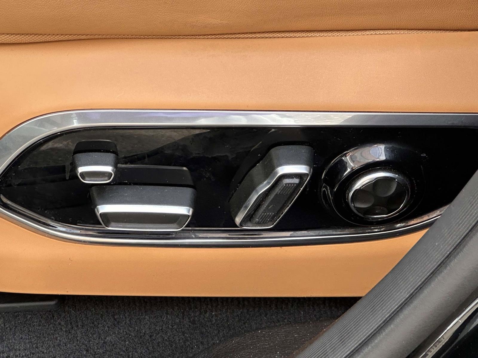 Used 2022 Jeep Grand Cherokee Summit w/ Adv Protech Group IV image 16