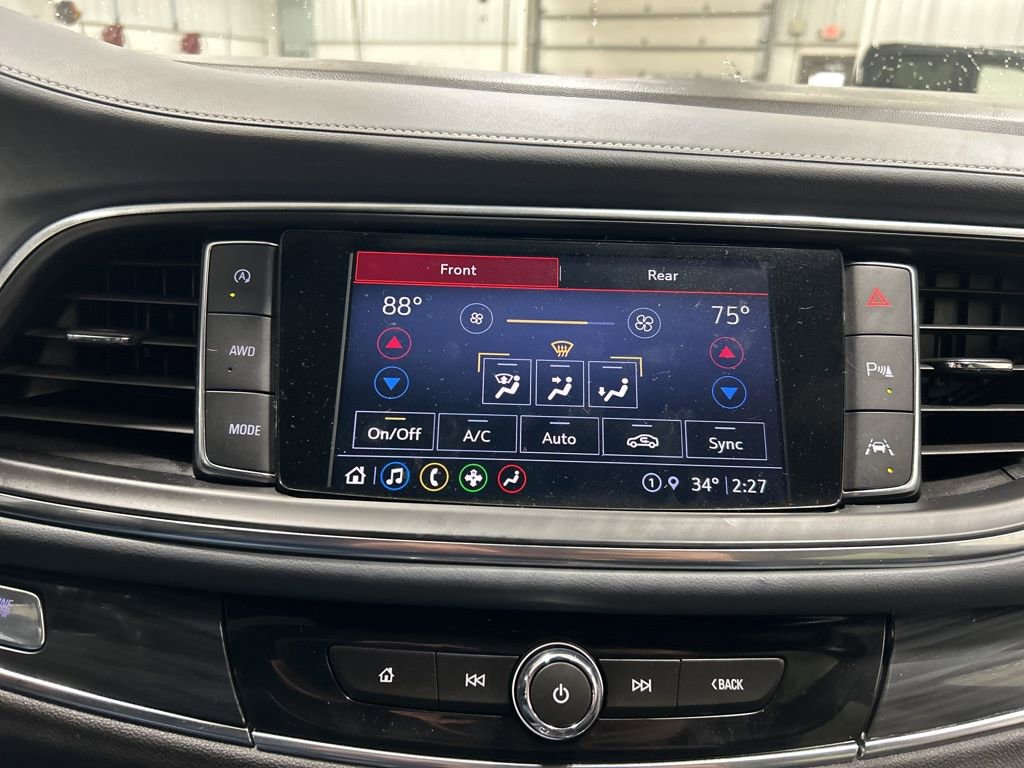 Used 2023 Buick Enclave Essence w/ Sport Touring Edition image 17