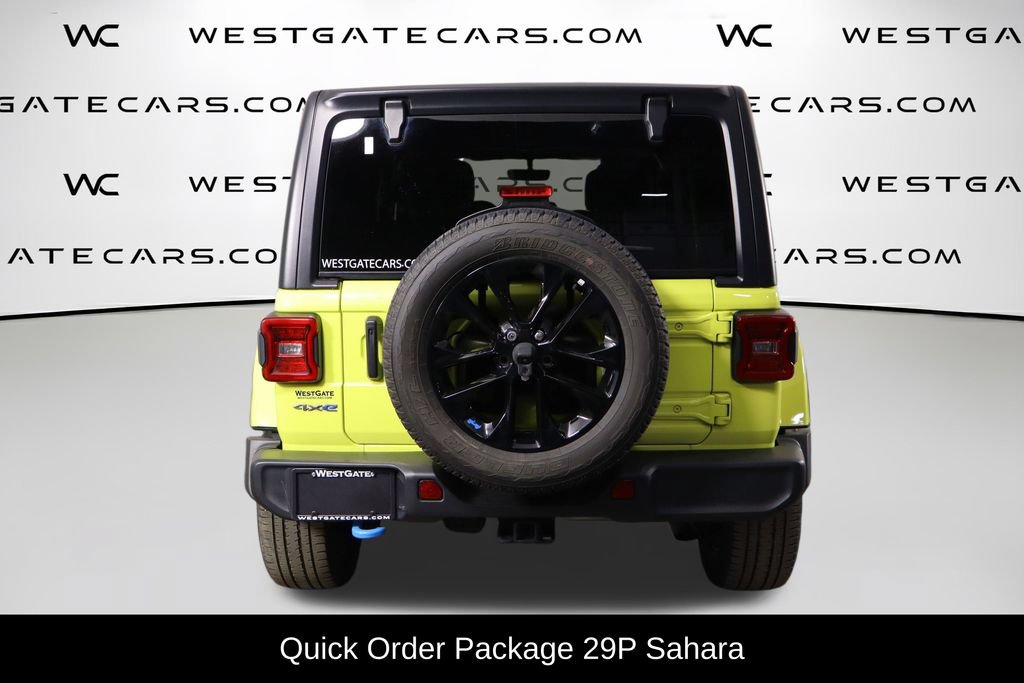 Used 2023 Jeep Wrangler Unlimited Sahara w/ Cold Weather Group AWD/4WD image 4