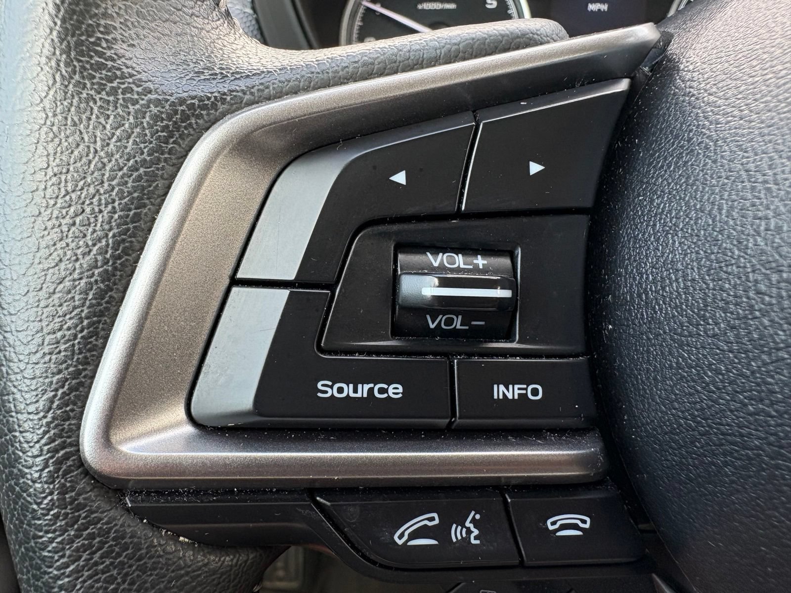 Certified 2023 Subaru Forester Limited AWD/4WD image 15
