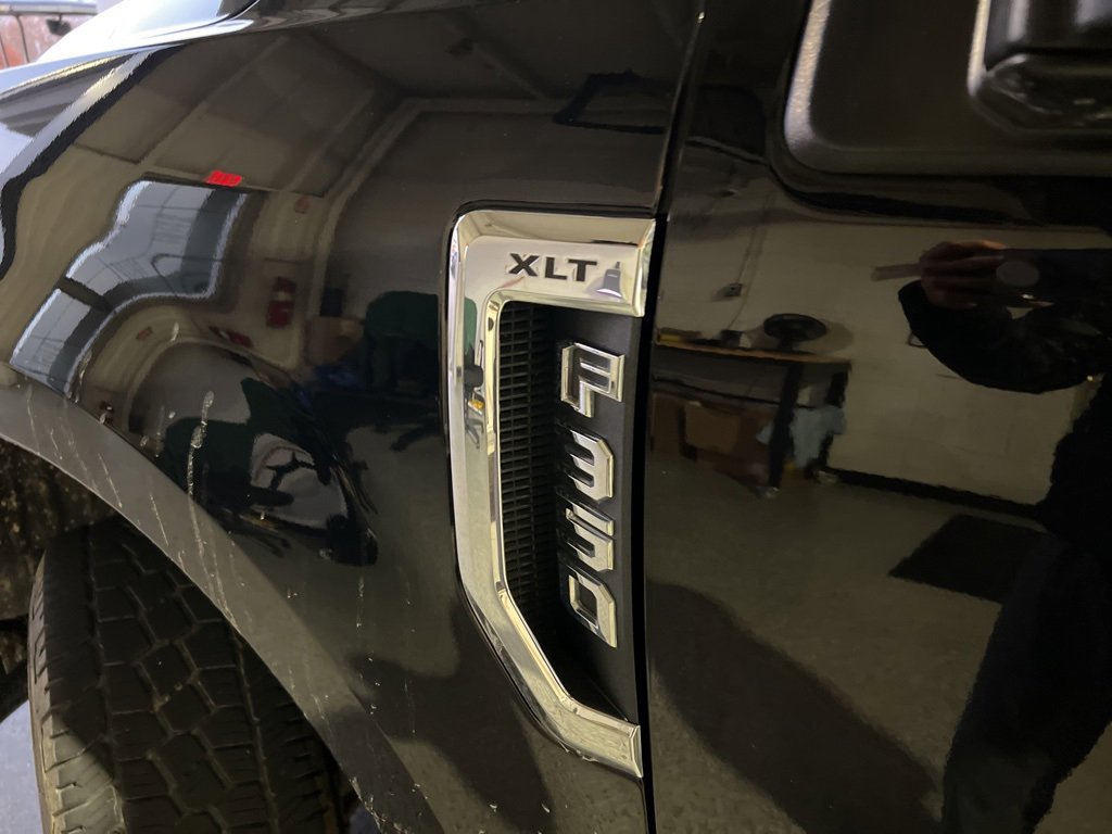 Used 2020 Ford F350 XLT w/ XLT Premium Package image 12