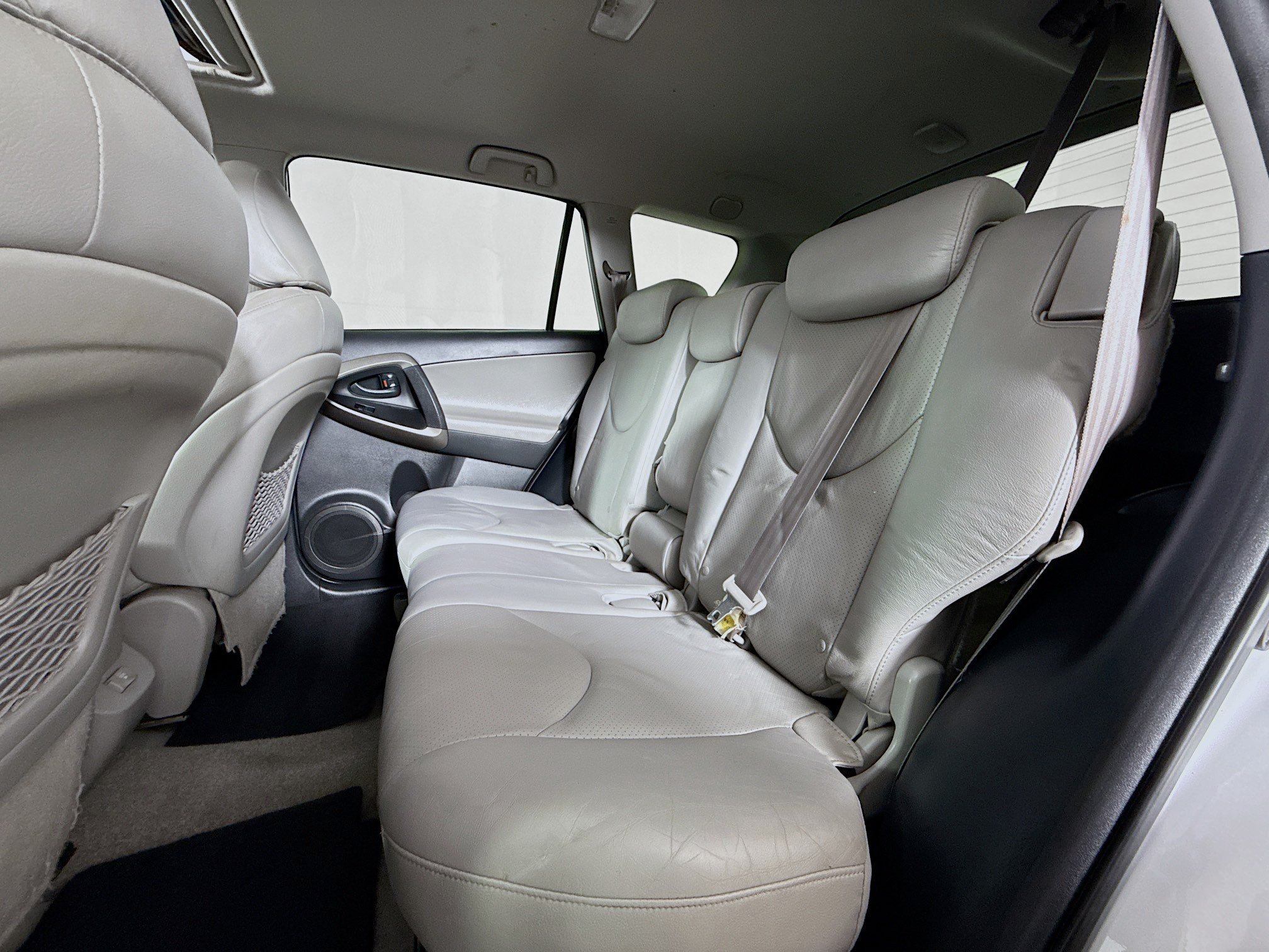 Used 2009 Toyota RAV4 Limited AWD/4WD image 22