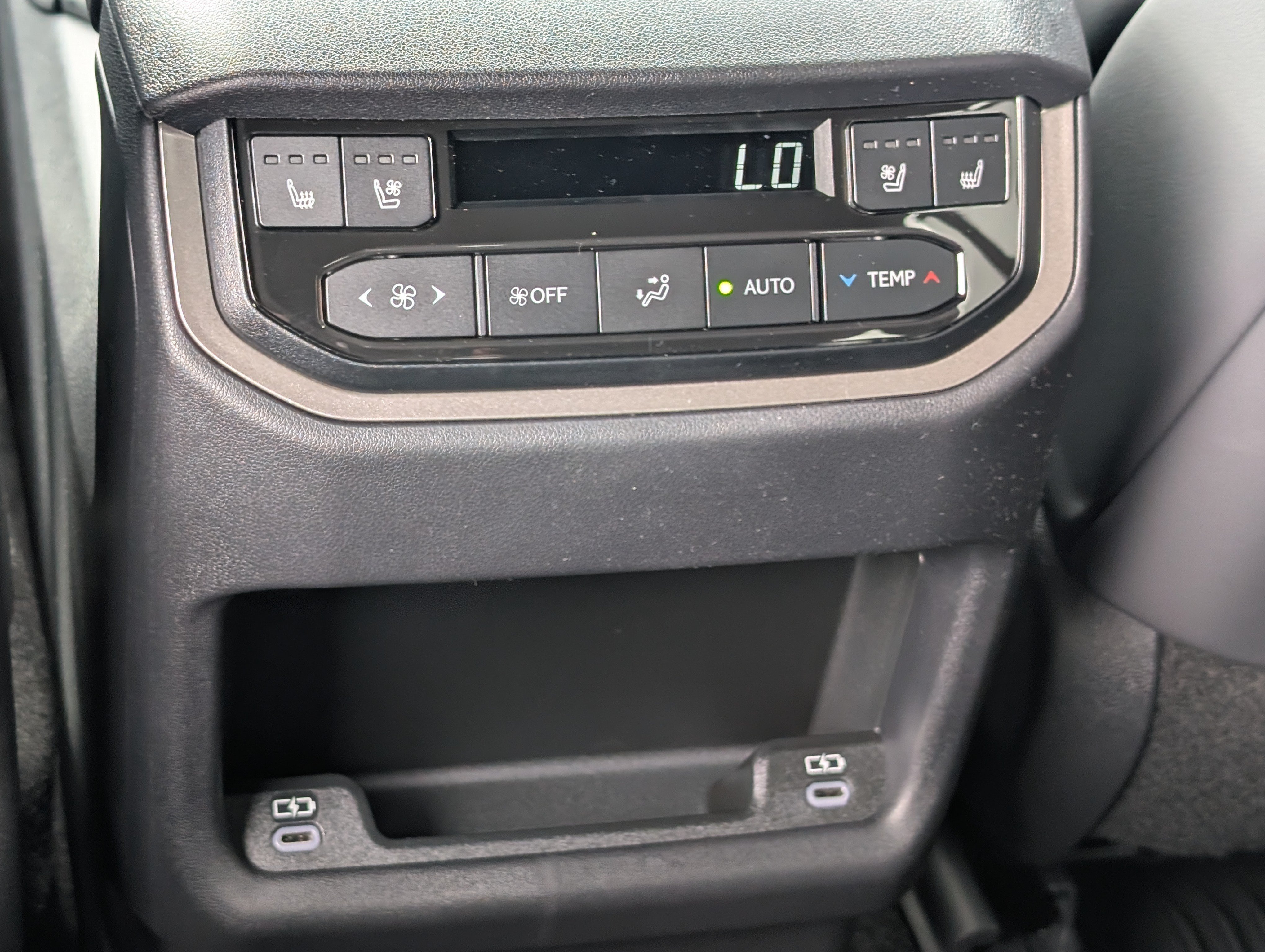 New 2026 Lexus TX 500h AWD image 14