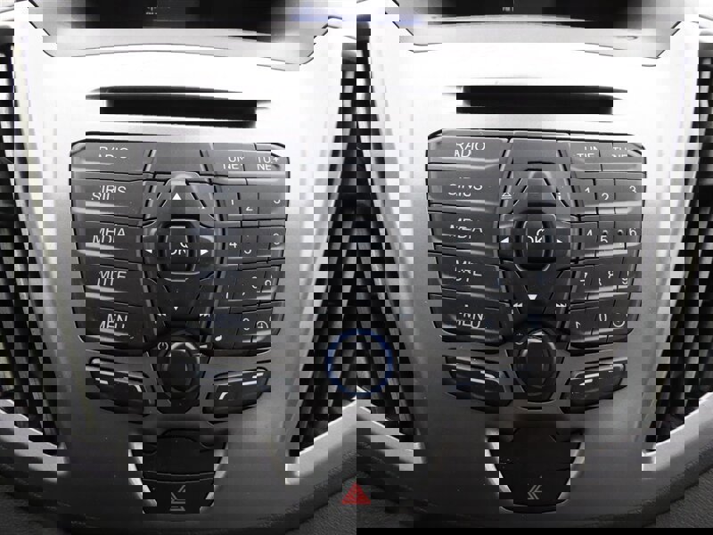 Used 2019 Ford Transit 350 XLT image 27