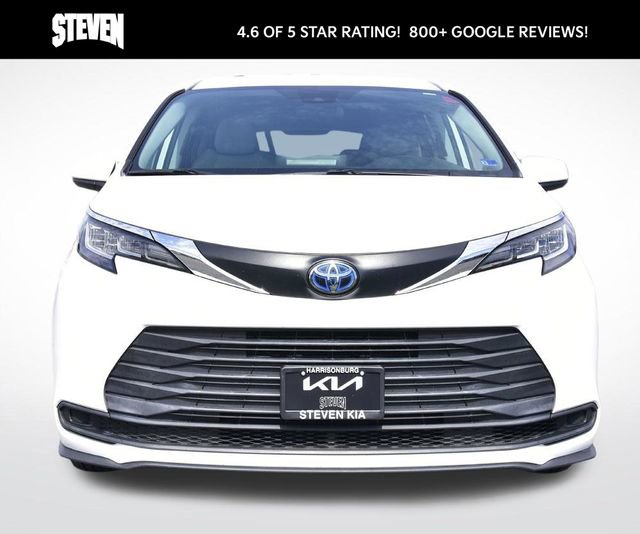 Used 2021 Toyota Sienna LE image 7