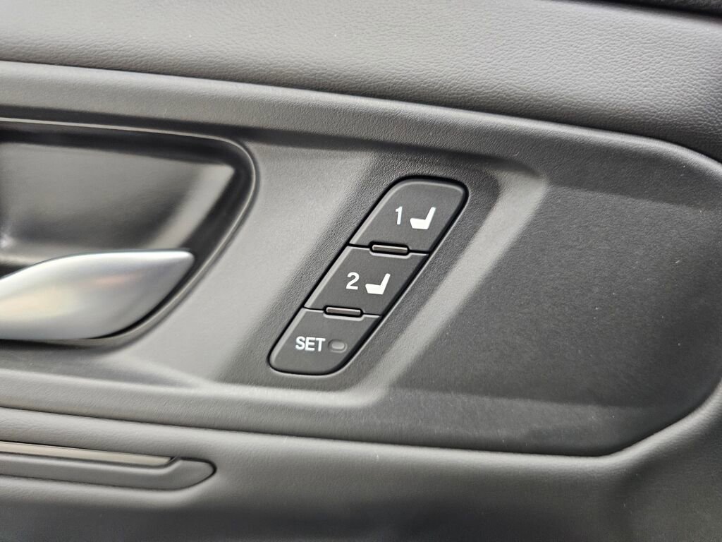 New 2025 Honda Accord Touring image 18