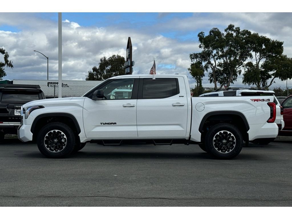 New 2026 Toyota Tundra SR5 image 7