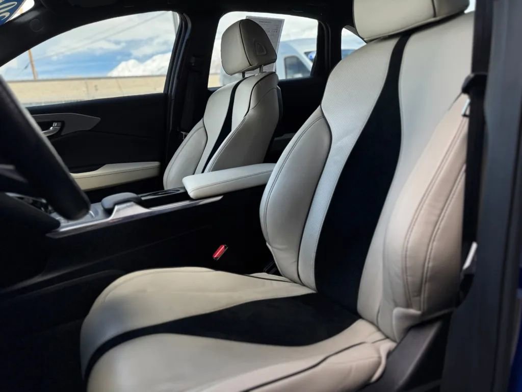 Used 2023 Acura TLX Type S image 14