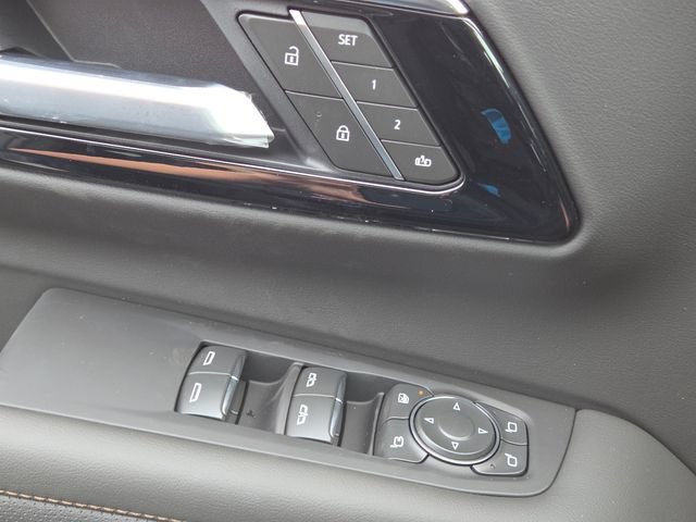 New 2026 Chevrolet Tahoe High Country AWD/4WD image 30