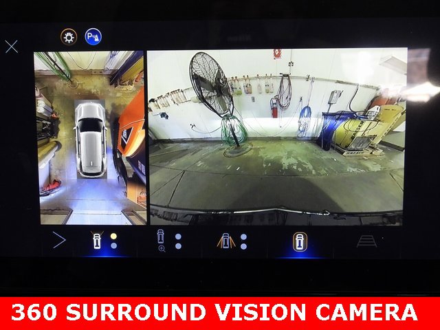 New 2026 Chevrolet Equinox ACTIV image 6