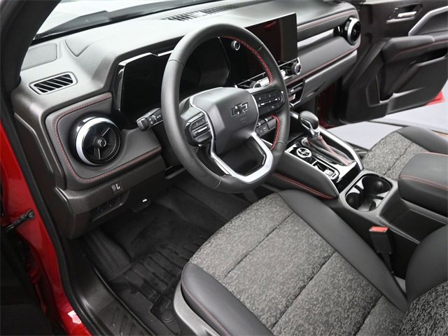 Certified 2024 Chevrolet Colorado Z71 w/ Advanced Trailering Package image 9