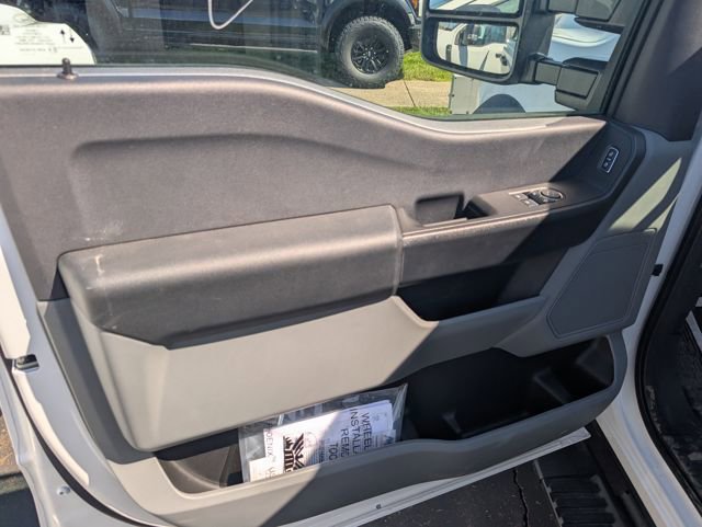 New 2026 Ford F550 2WD Regular Cab Super Duty image 10