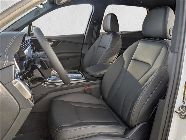 Used 2025 Audi Q7 Premium Plus image 17