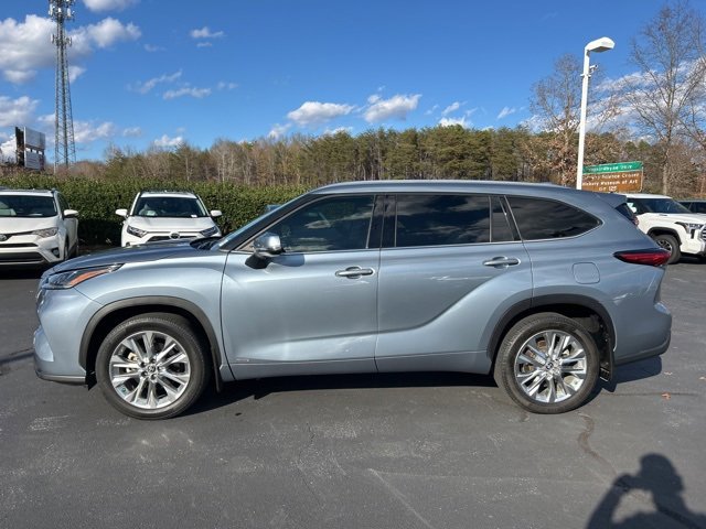 Used 2022 Toyota Highlander Limited image 10