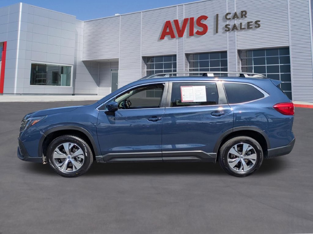 Used 2025 Subaru Ascent Premium AWD/4WD image 10