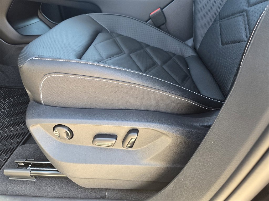 New 2026 Volkswagen Atlas SE image 19