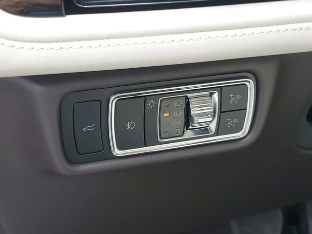 Used 2023 Lincoln Aviator Black Label w/ Dynamic Handling Package image 13