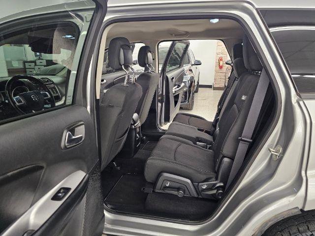 Used 2018 Dodge Journey SE w/ Connectivity Group image 32