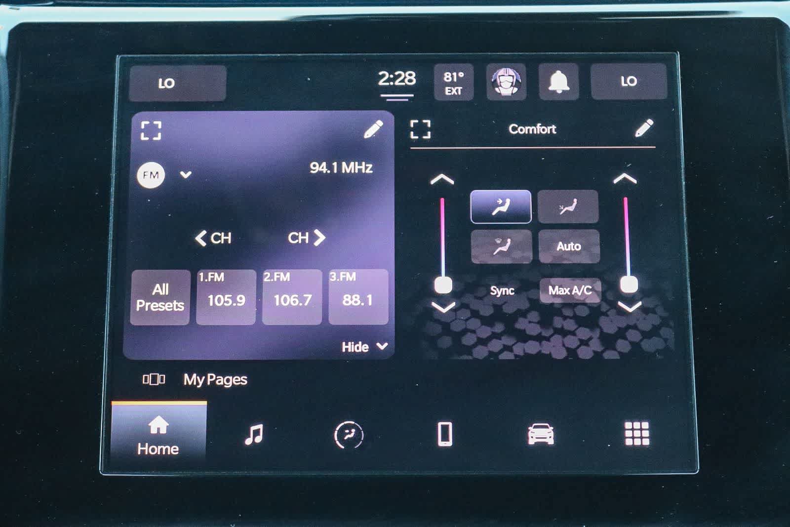 Used 2025 Jeep Grand Cherokee Laredo X RWD image 14