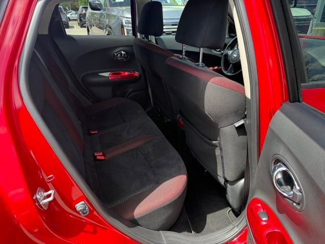 Used 2015 Nissan Juke SV w/ Technology Package AWD/4WD image 19