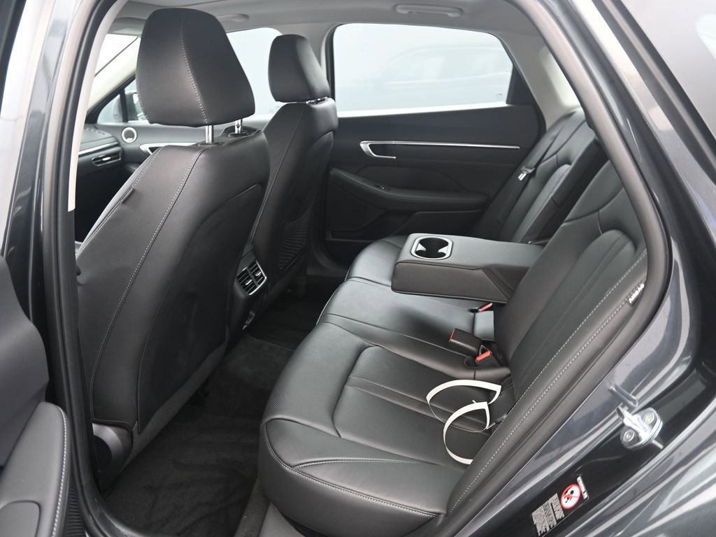 Used 2022 Hyundai Sonata Limited image 17