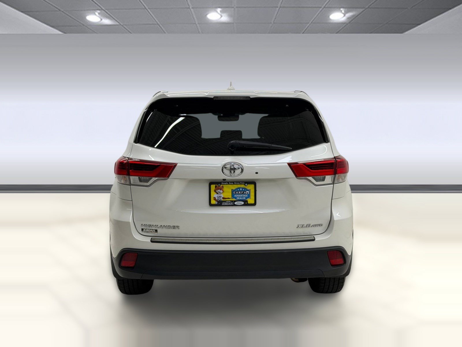 Used 2019 Toyota Highlander XLE AWD/4WD image 8