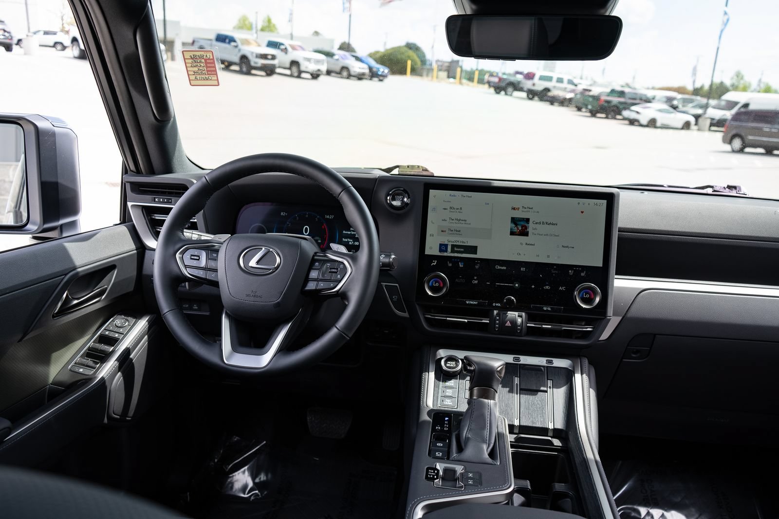 Used 2025 Lexus GX 550 AWD/4WD image 31