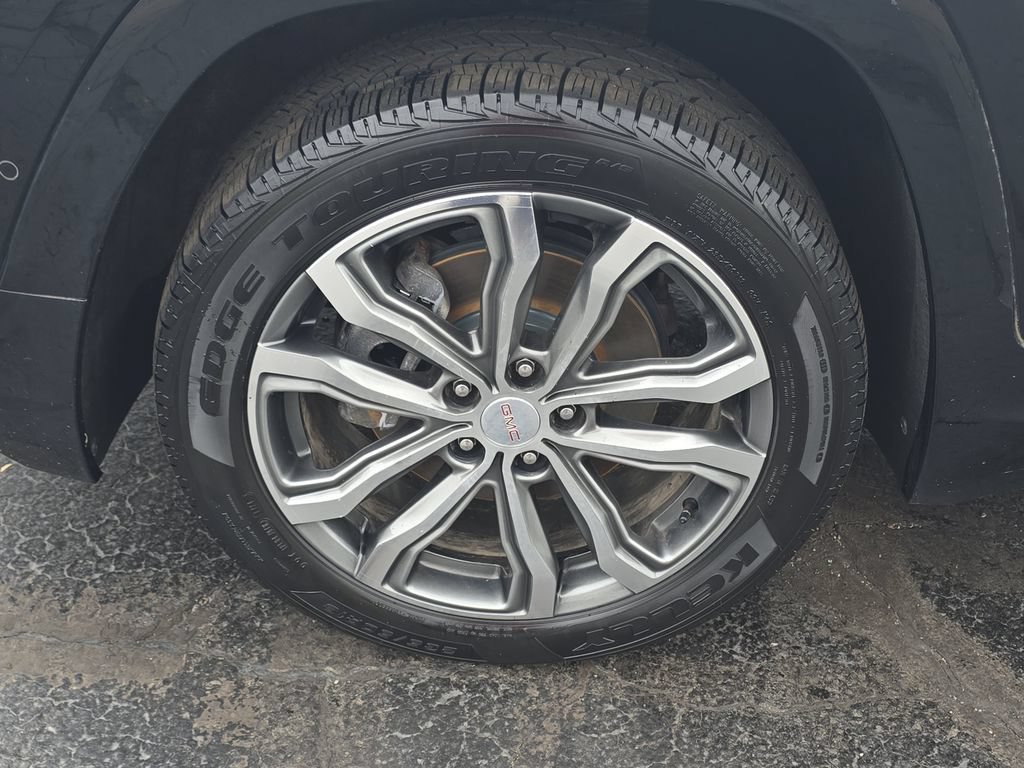 Certified 2019 GMC Terrain Denali w/ Advanced Safety Package AWD/4WD image 35
