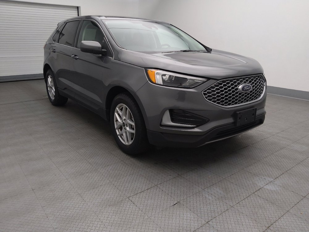 Used 2024 Ford Edge SEL image 13