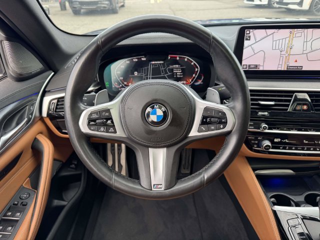 Used 2021 BMW M550i xDrive AWD/4WD image 20
