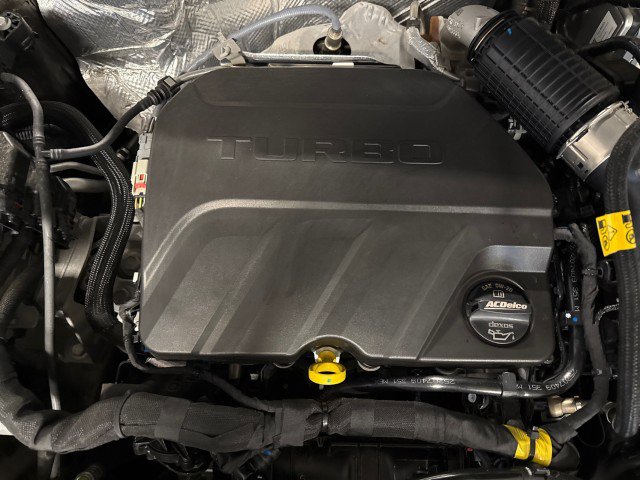 Used 2025 Chevrolet Trax ACTIV w/ Driver Confidence Package image 31