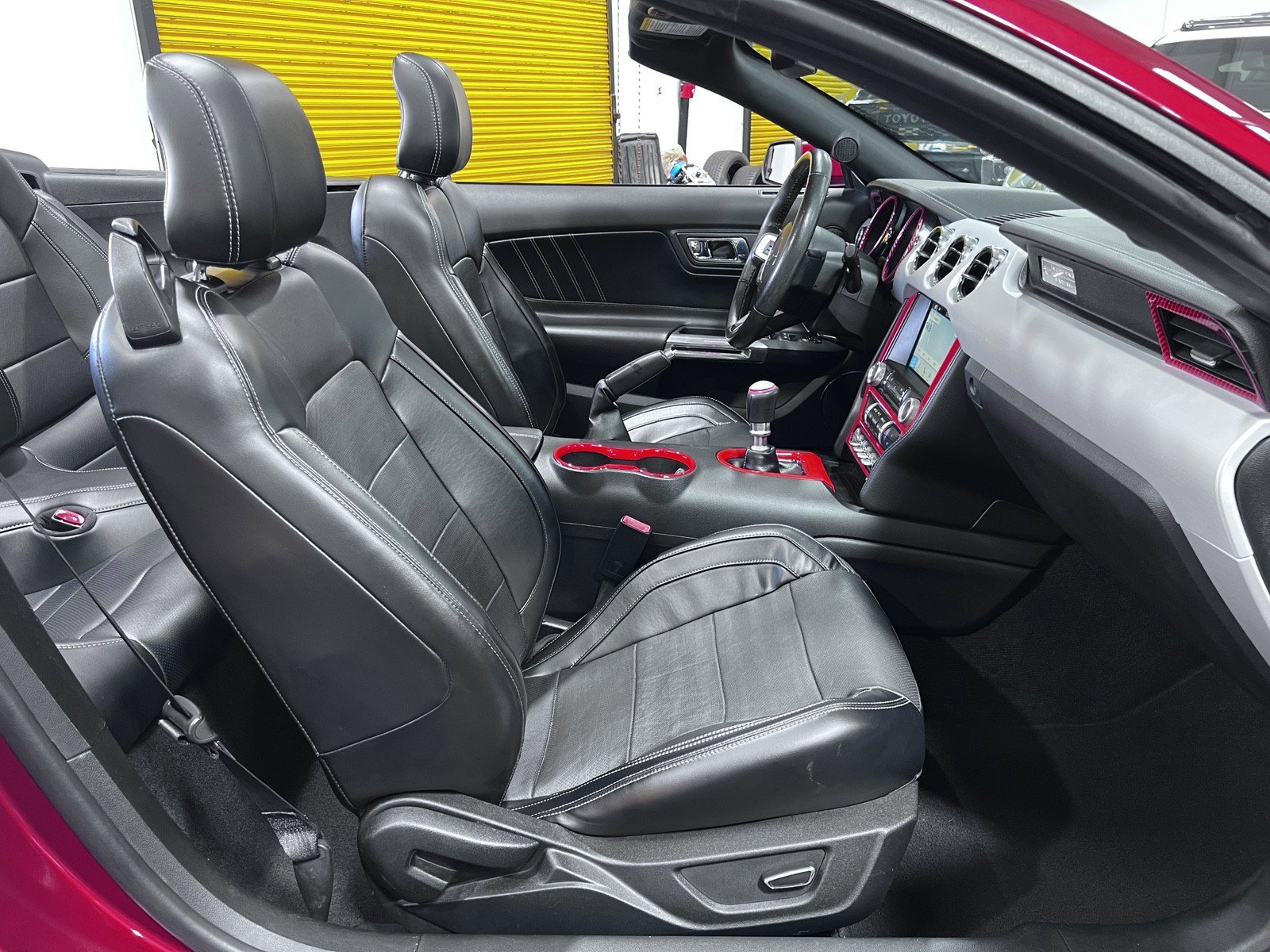 Used 2016 Ford Mustang GT Premium w/ Equipment Group 401A image 17