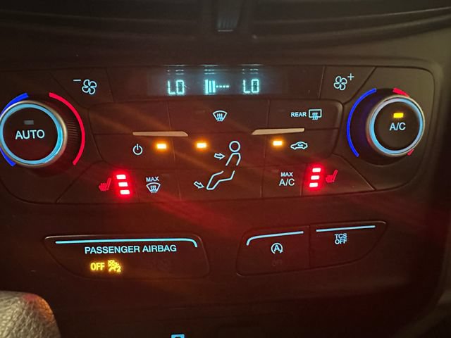 Used 2019 Ford Escape SE FWD image 11