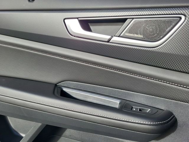 New 2026 Volkswagen Atlas Cross Sport SEL Premium R-Line image 15