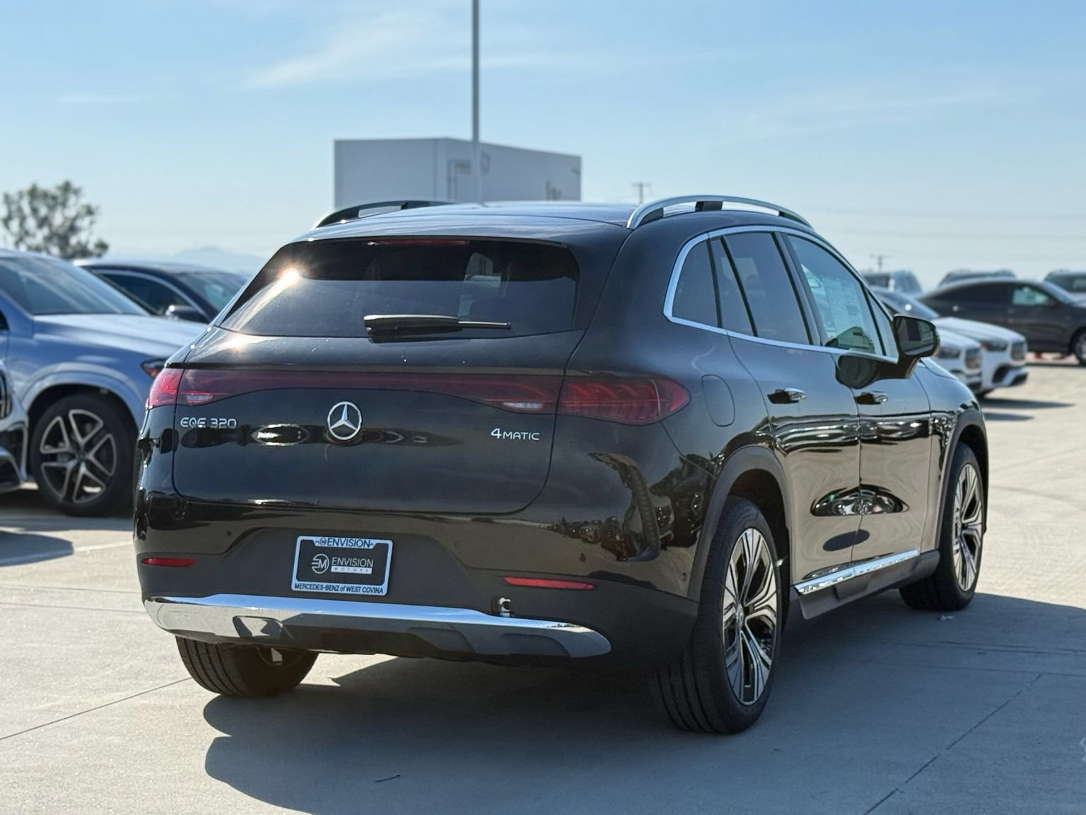 New 2026 Mercedes-Benz EQE 320 4MATIC SUV image 11