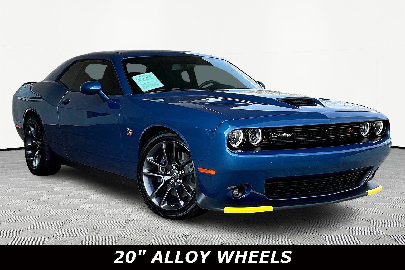 Used 2023 Dodge Challenger R/T Scat Pack RWD image 3