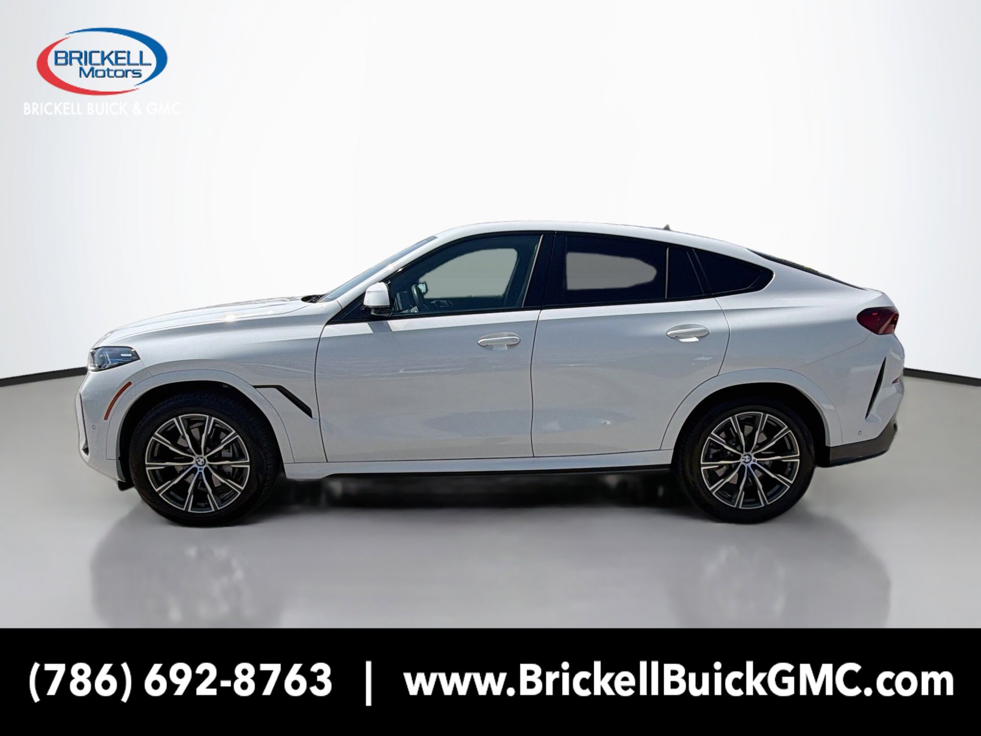 Used 2026 BMW X6 xDrive40i AWD/4WD image 2
