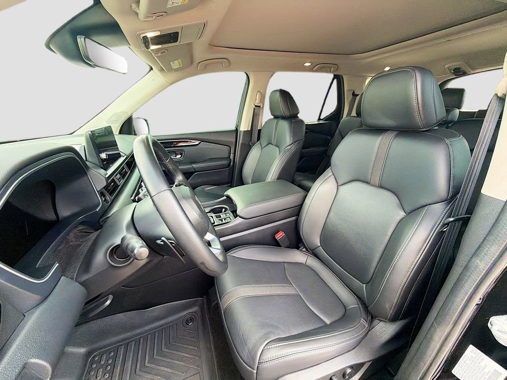 Used 2025 Honda Pilot Touring image 22