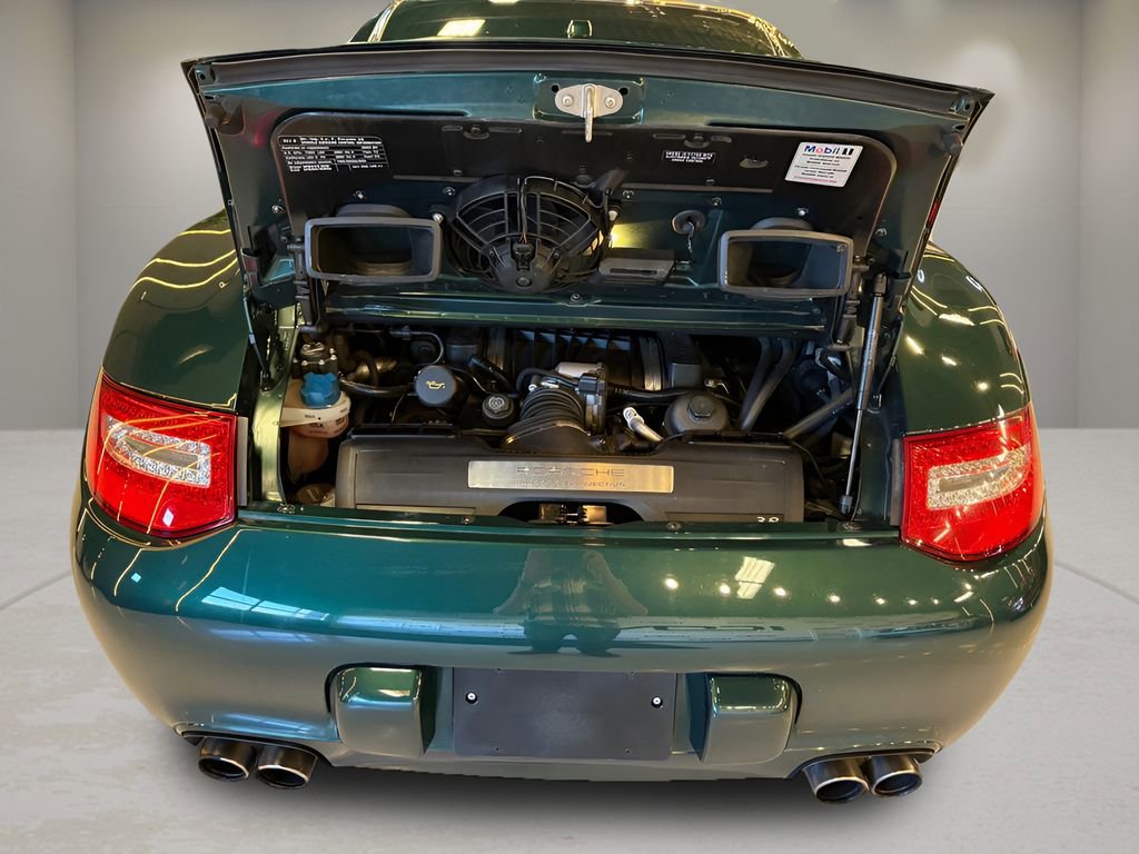 Used 2009 Porsche 911 Carrera S image 17