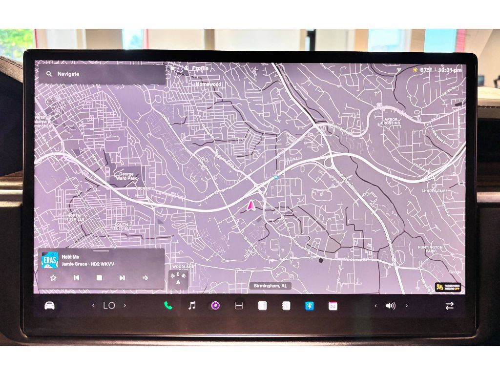 Used 2024 Tesla Model X image 34