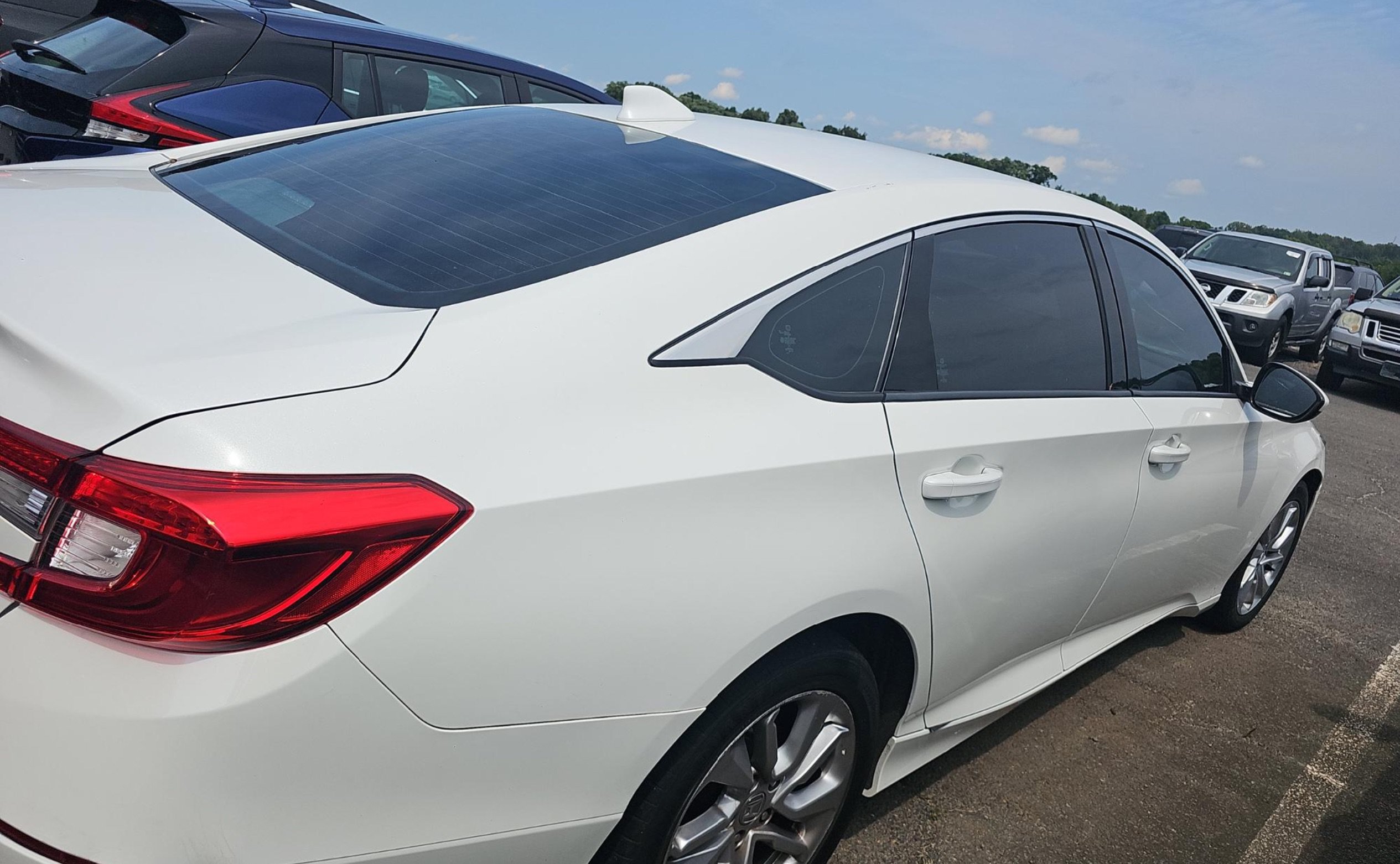 Used 2019 Honda Accord LX image 4