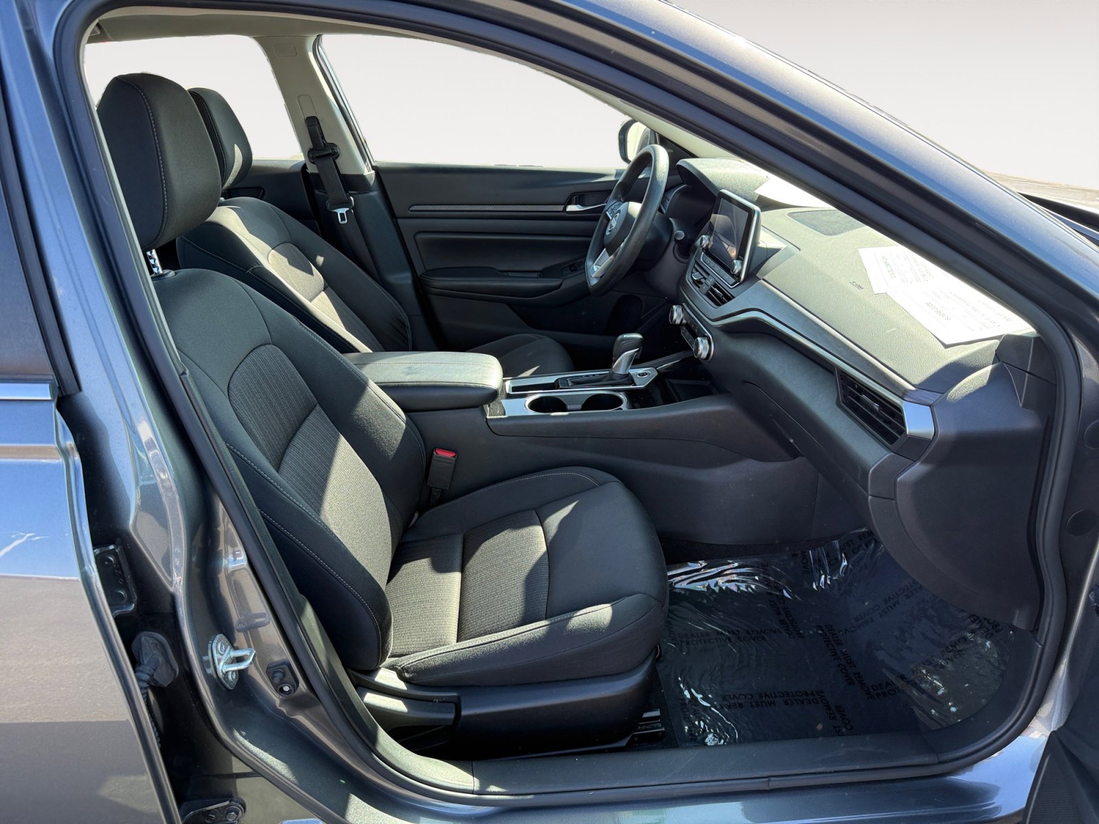 Used 2024 Nissan Altima 2.5 SV image 19