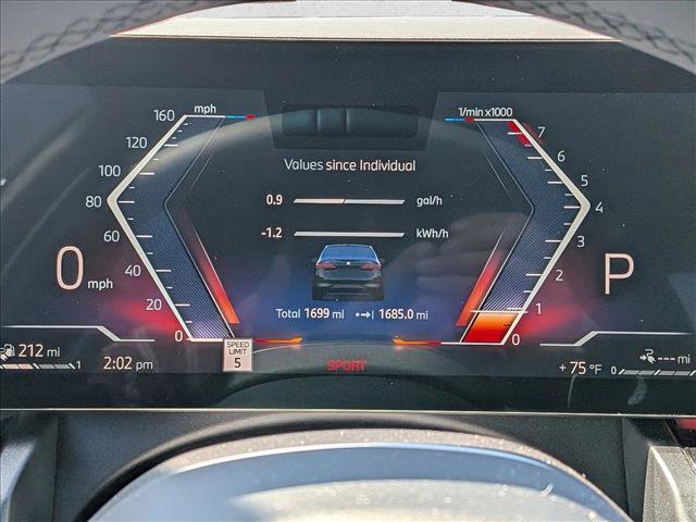 Used 2026 BMW 550e xDrive image 11