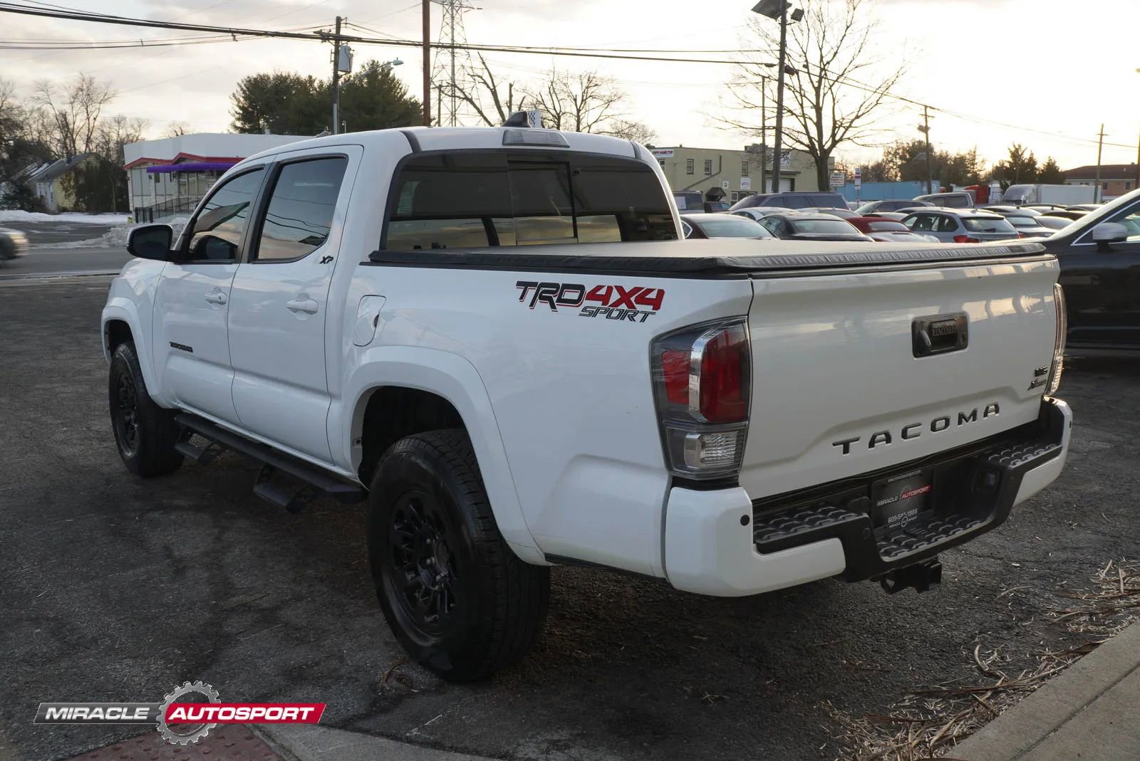 Used 2023 Toyota Tacoma TRD Sport w/ Advanced Technology Package image 5